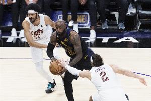 NBA湖人vs公牛比赛回放_NBA湖人vs公牛比赛回放免费看_NBA湖人vs公牛比赛回放高清直播回放