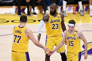 NBA骑士vs活塞_NBA骑士vs活塞高清直播_NBA骑士vs活塞在线观看无插件