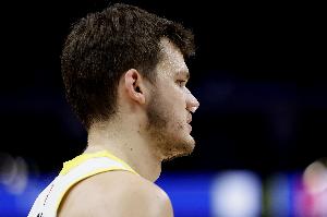 NBA尼克斯vs马刺比赛回放_NBA尼克斯vs马刺比赛回放高清直播_NBA尼克斯vs马刺比赛回放在线观看无插件