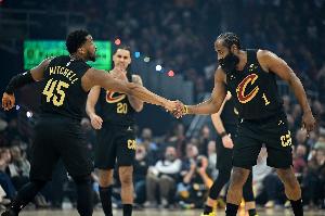 NBA篮网vs火箭_NBA篮网vs火箭超清直播_NBA篮网vs火箭1080p 在线观看
